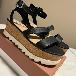 Steve Madden Platform Sandals